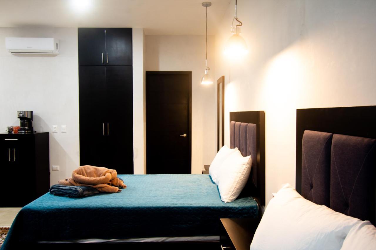Hotel Casa Tortuga Tulum - Cenotes Park Inclusive Ngoại thất bức ảnh A bedroom in a serviced apartment in Lagos, Nigeria